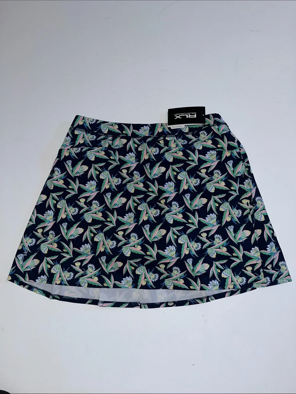 RLX Ralph Lauren Golf Skort Women's M blue pink Floral Pleated Stretch $148